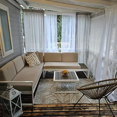 U La La Kamp Biograd Na Moru